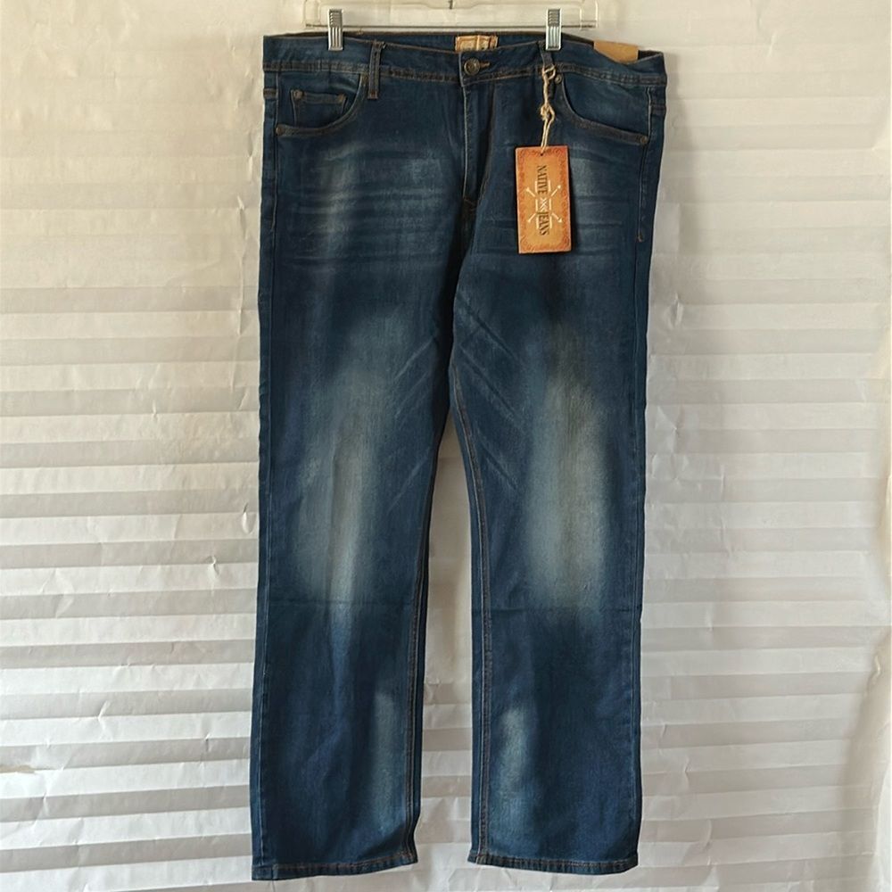 Native Jeans Medium Blue Wash Slim Fit Straight Leg Low Rise Denim Pants